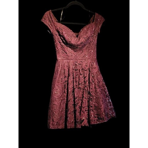 B. Smart Dresses & Skirts - B-Smart Above Knee Burgundy Sparkly Dress Juniors Size 3